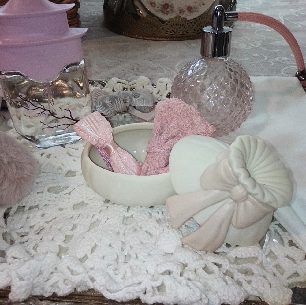 Vintage Trinket - Picture 7 of 7